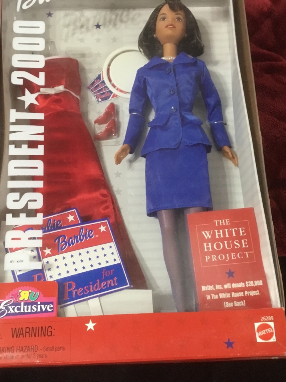 Barbie President 2000 Afro American Doll Exclusive Toys R Us White House Project - Picture 7 of 12